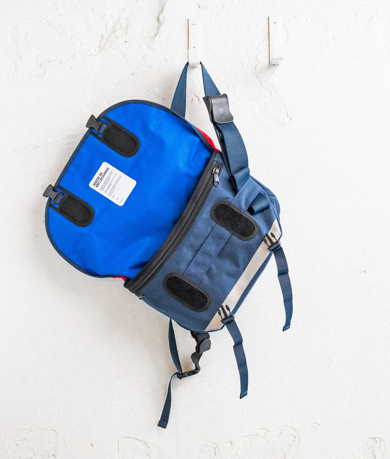 | Colour: Berry Bush