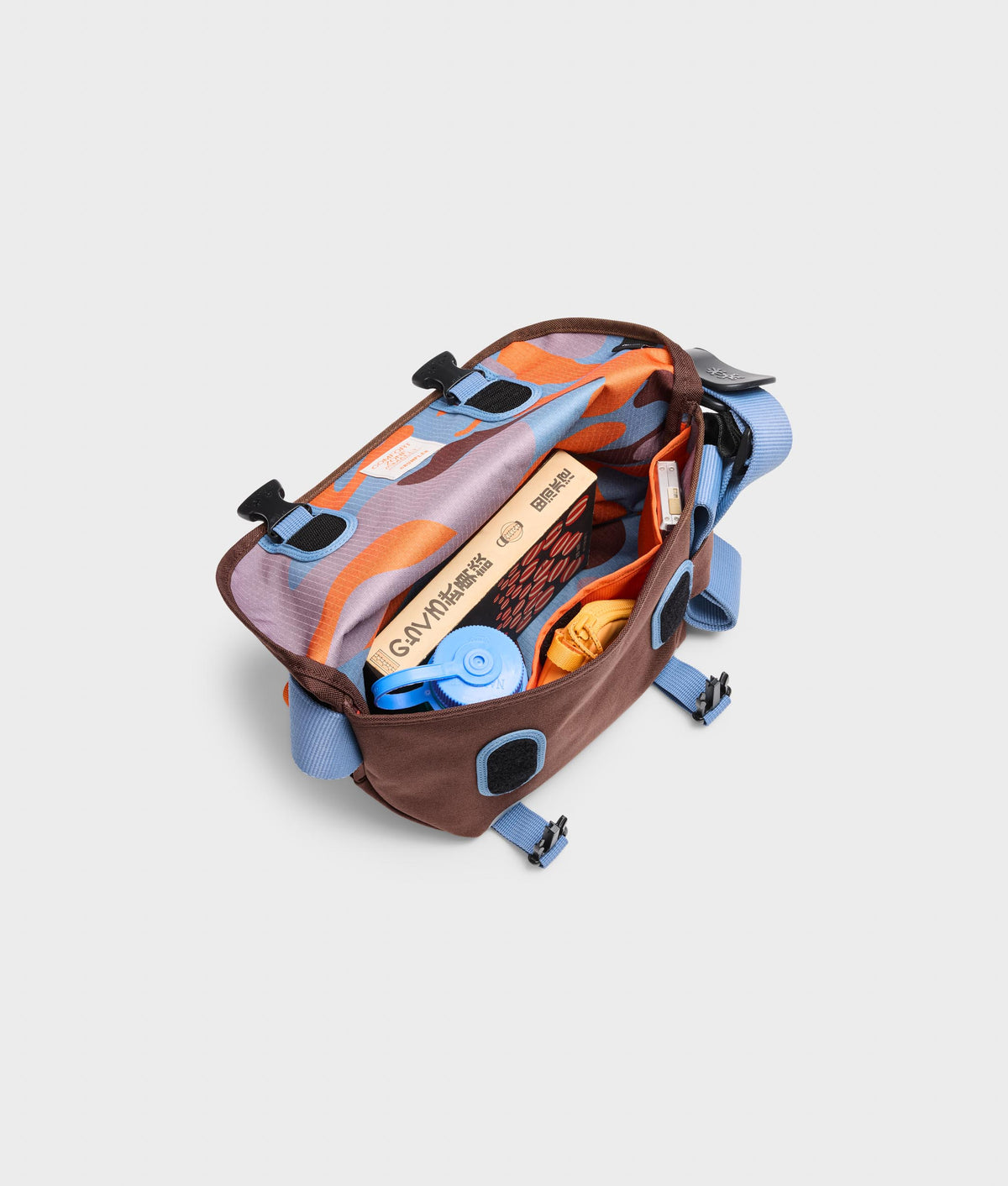| Colour: Mahogany