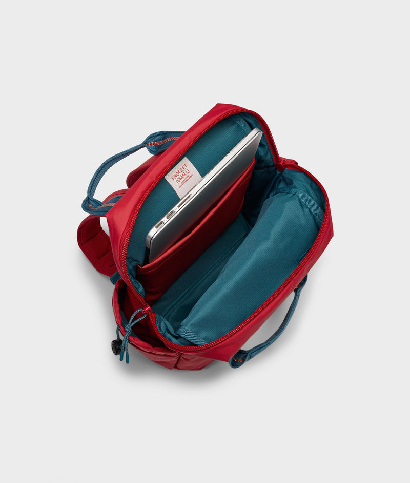 | Colour: Red