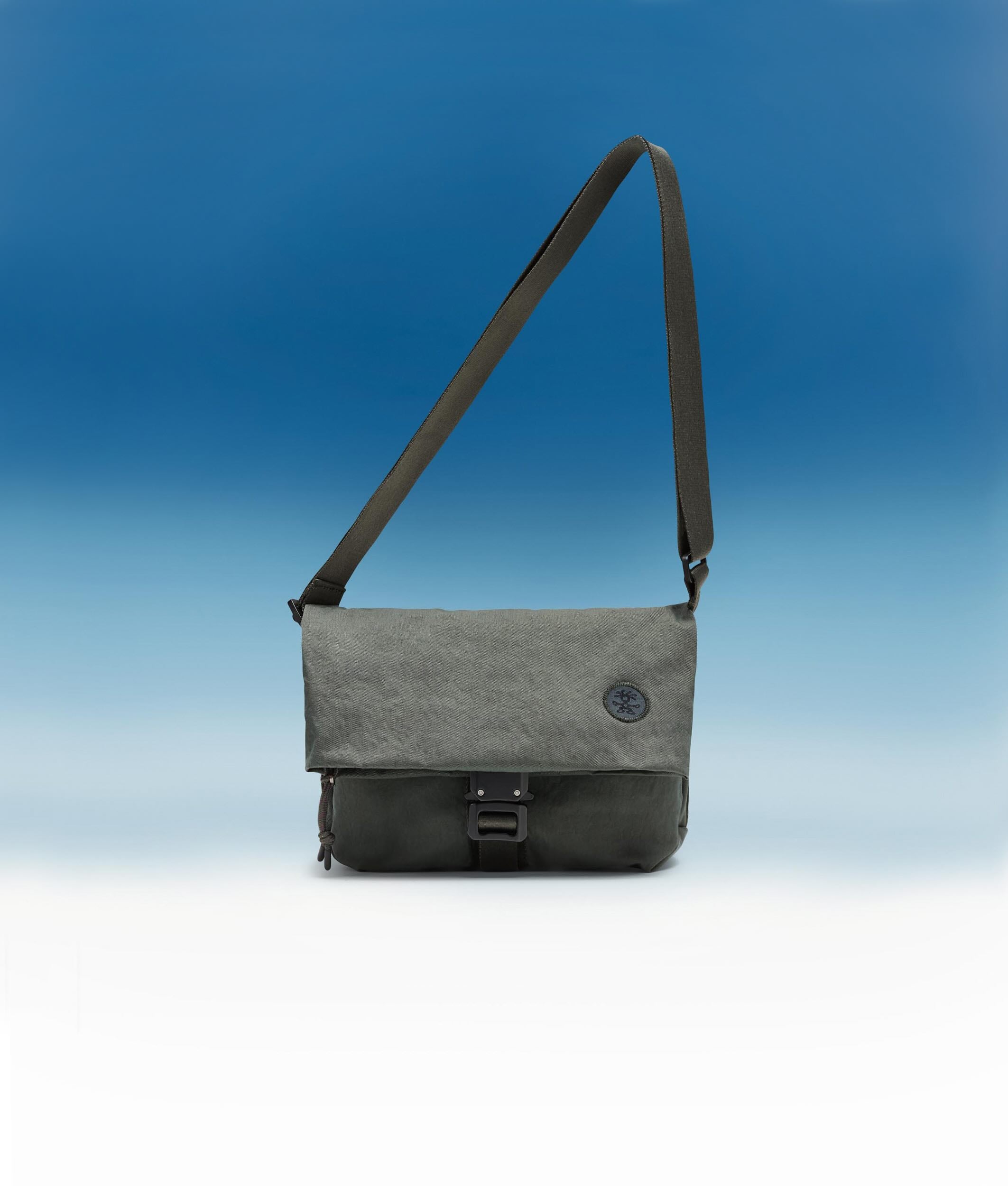 All Products – Crumpler Australia