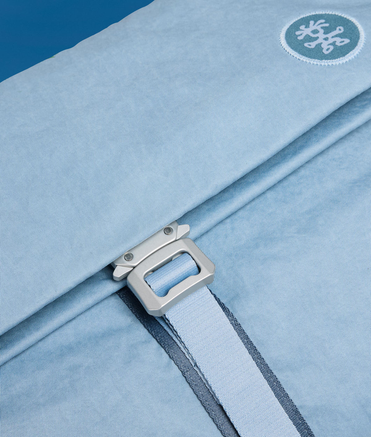 | Colour: Konbu Dusty Blue