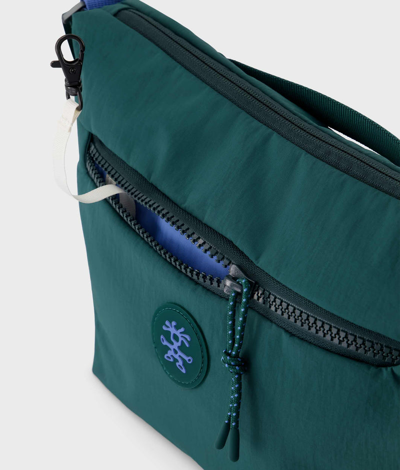 | Colour: Forest Green