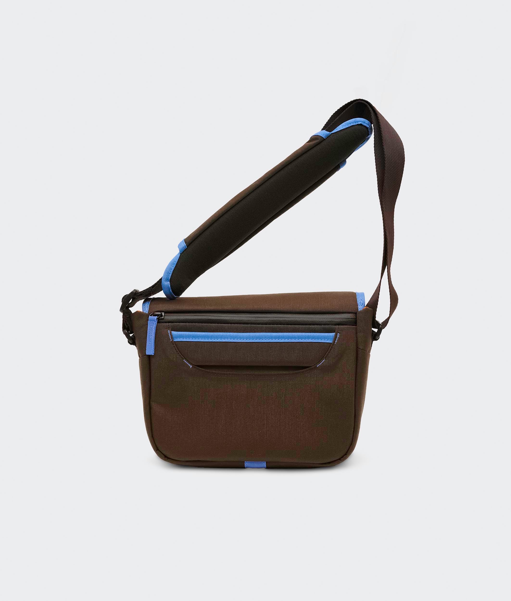 5 Million Dollar Home – Crumpler Australia