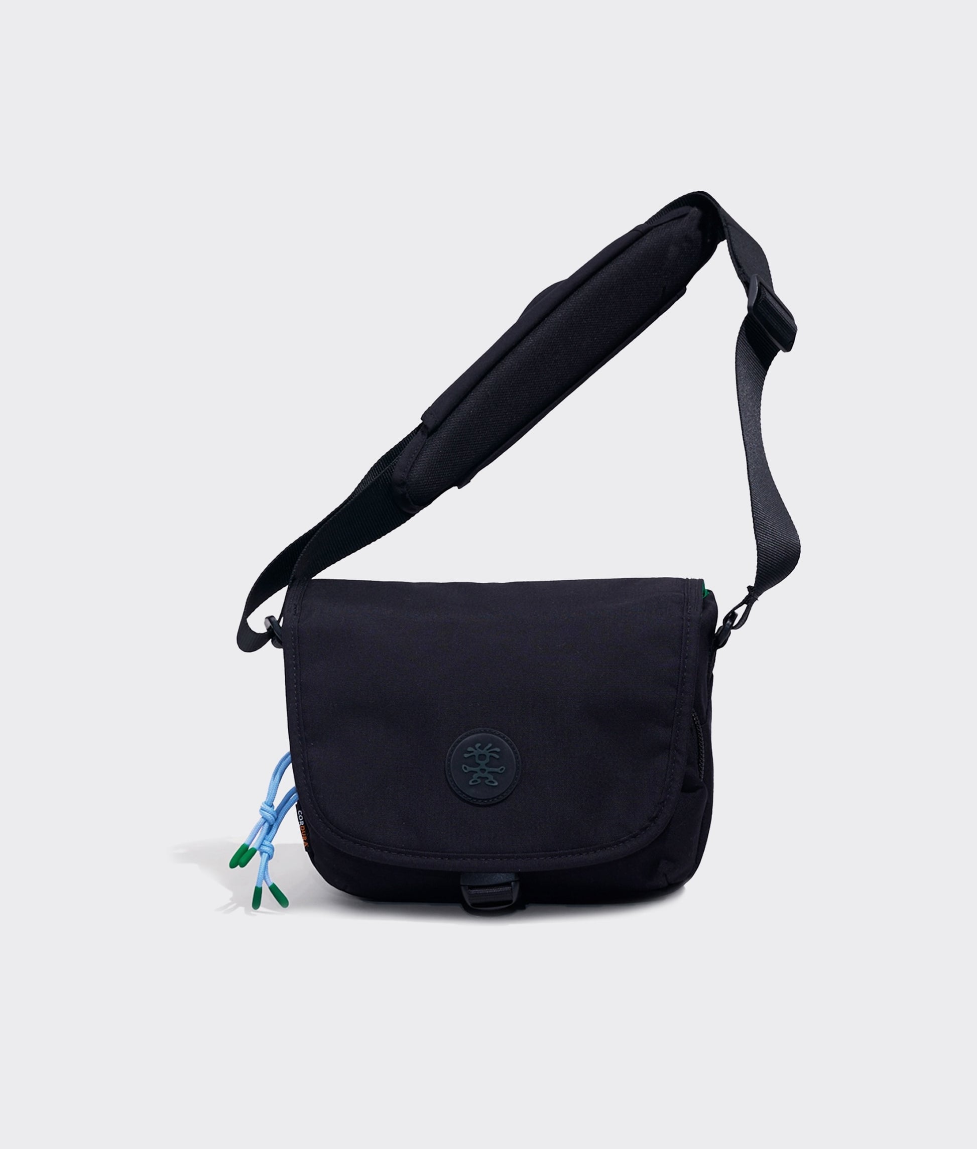 | Colour: Black