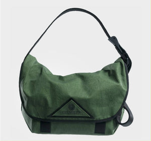 The Seedy Three - Heritage Green