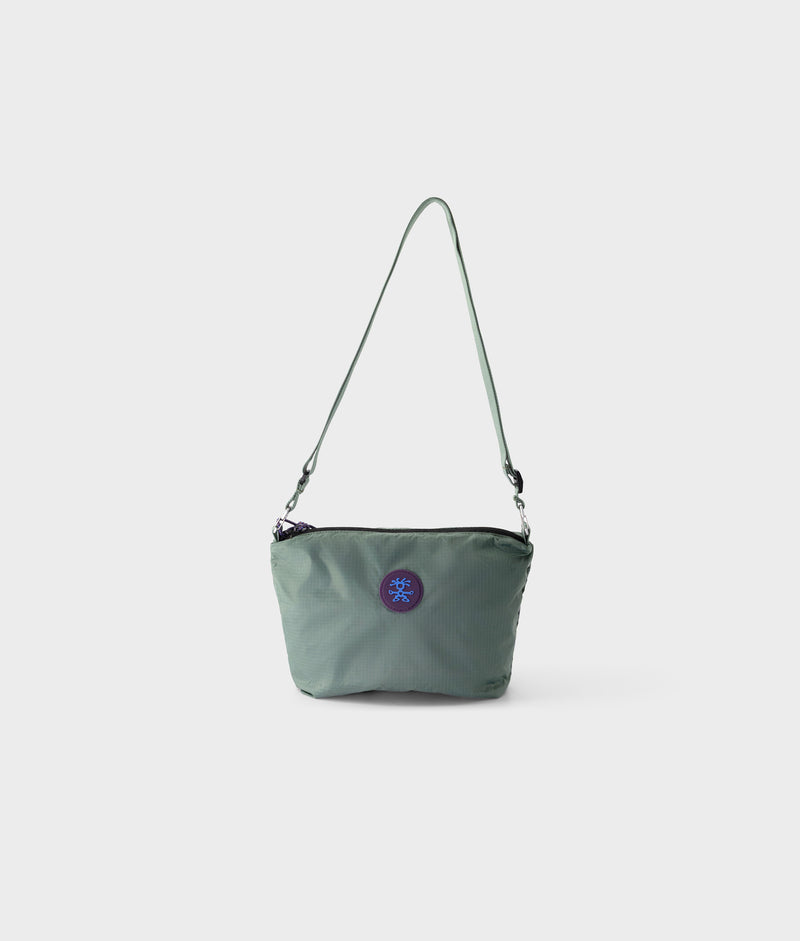 | Colour: Turtle Green